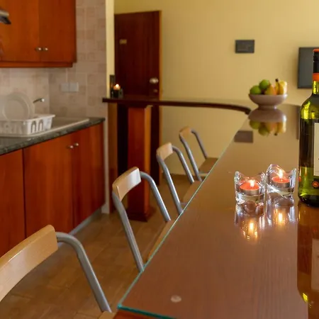 Apartment Gold Feathers Agia Napa