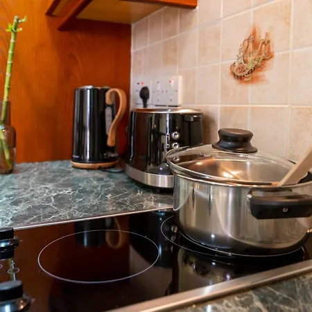 Gold Feathers Apartment Agia Napa